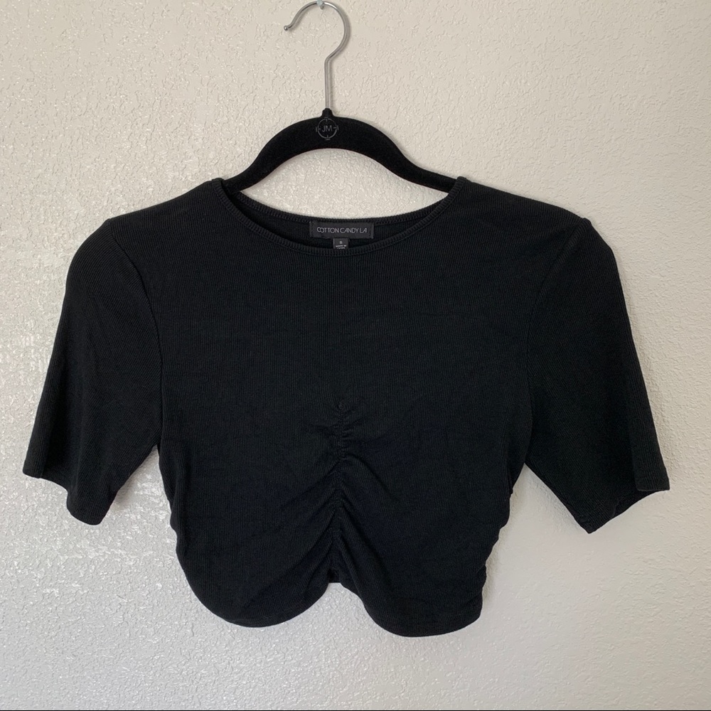 NWOT Ribbed Twisted Crop Top